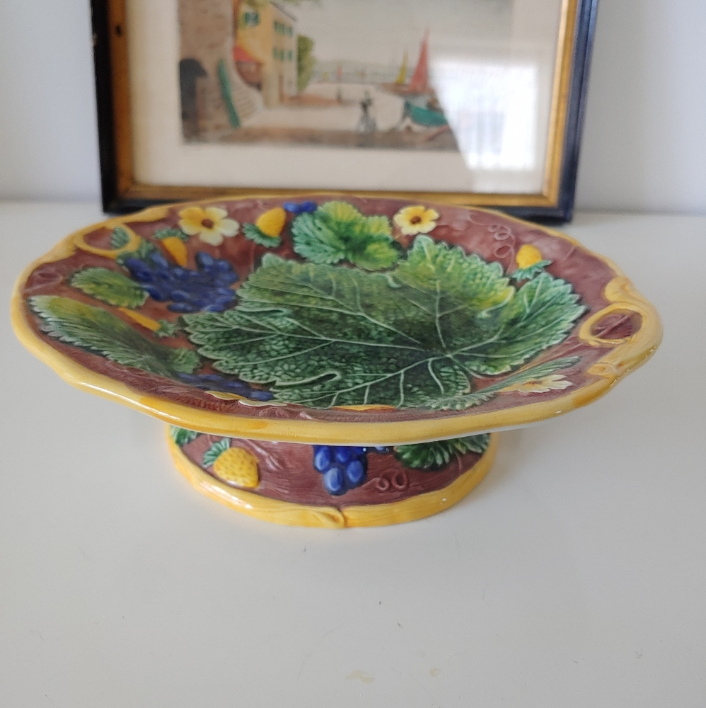Mottahedeh Majolica Footed Compote